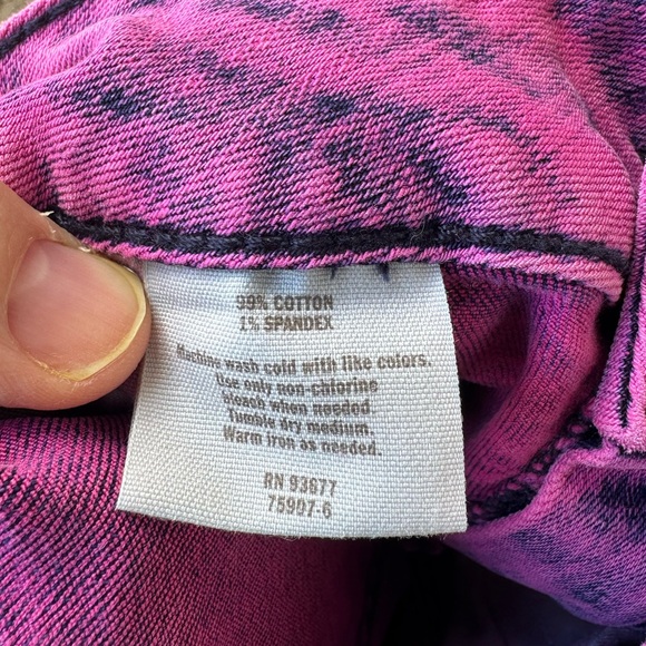 Decree Pink Denim Women Shorts‎ size 11 - Picture 5 of 5